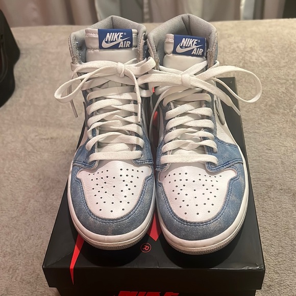 Jordan 1 retro high hyper royal smoke grey nike size 6 - Picture 2 of 6